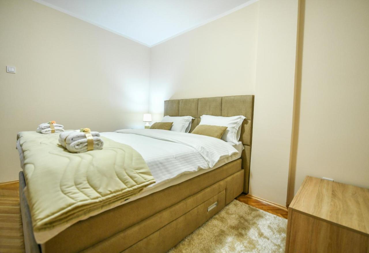 Apartman Centar 2 Podgorica Bagian luar foto